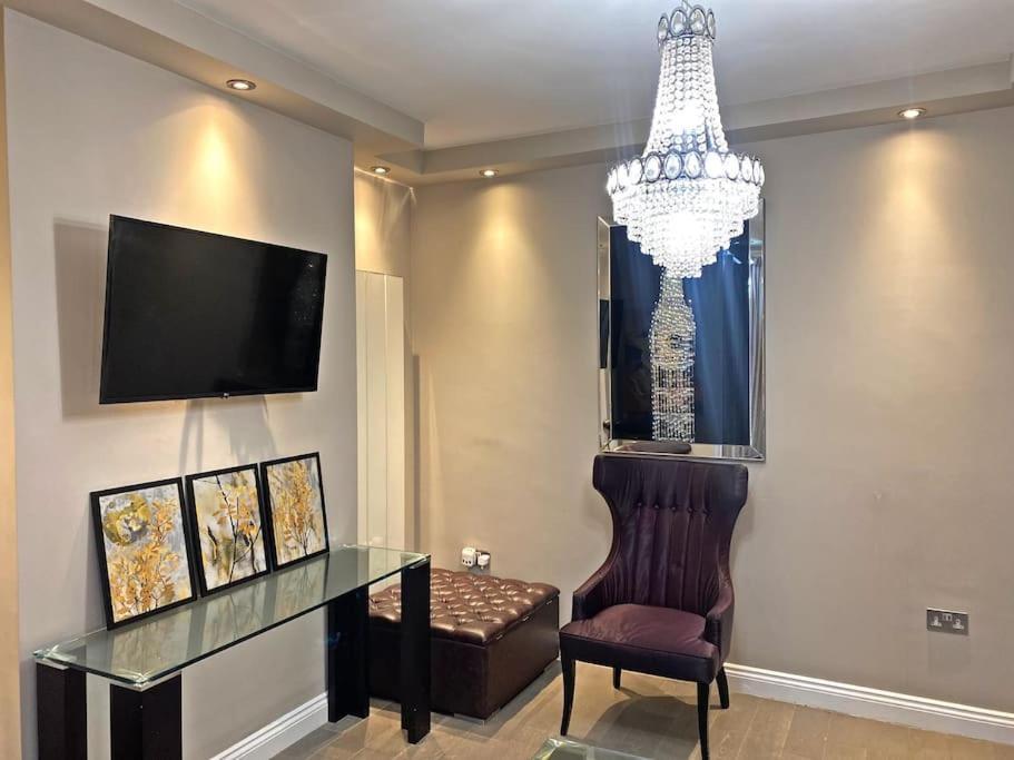 Oikoshomes Three Bedroom Flat In London Exterior photo